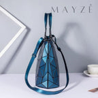 Loja Mayzê, bolsa Rosmeri, Rosmeri, bolsa grande, bolsa tote, bolsa da moda, bolsa na moda. novidades 2024, bolsa de festa, bolsa barata, bolsa elegante, bolsa simples,  festas, casamento, casual, bolsa pra casamento, bolsa para festa, bolsa casual, mayze, mayzê, bolsa geométrica, bolsa elegante, frete grátis
