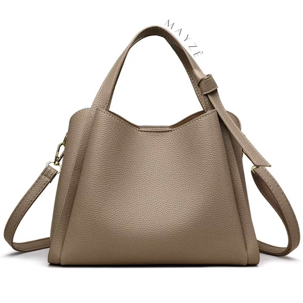 Loja Mayzê, Bolsa Couro Tiracolo Serena, Loja Mayzê, bolsa de mão, bolsa de couro, bolsa feminina, bolsa crossbody, bolsa tiracolo, mayze, lojamayze.com, lojamayze.com.br