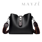 Bolsa Bucket Média Lana, Loja Mayzê Oficial, Loja Mayzê, Mayzê, mayze, Loja de bolsas, bolsas, bolsa, bolsa lisa, Lisa, bolsa de couro, bolsa pro dia a dia, crossbody, tiracolo, bolsa em alta, bolsa na moda, bolsa tiktok, bolsa instagram, bolsa em conta, bolsa em promoção, frete grátis, bolsa em promoção, bolsa com divisorias, bolsa bonita, bolsa pratica, bolsa Marrom, bolsa preta,  bolsa diferente, bolsa elegante, bolsa chique, bolsa chic, bolsa bonita, lojamayze.com, lojamayze.com.br