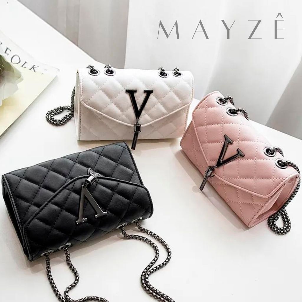 Bolsa Tiracolo Matelassê Vanda, Loja Mayzê, Bolsa Vanda, vanda, loja de bolsa, bolsa, mayze, loja mayze oficial, bolsa de luxo, bolsa de moda, bolsa de grife, bolsa em alta, bolsa feminina, bolsa de festa, bolsa em promoção, bolsa em conta, bolsa da noite, bolsa preta, bolsa rosa, bolsa branca, bolsa em promoção, bolsa chique, bolsa crossbody