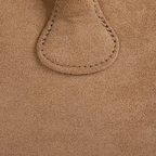 Bolsa Baguete Acamurçada Média Fantine, Loja Mayzê, camurça, bolsa de camurça mayze, lojamayze.com, lojamayze.com.br