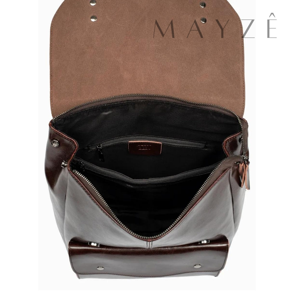 Mochila Couro Legítimo Acadêmica Ayla, Loja Mayzê Oficial, Mayzê, loja mayze, mochila de escolha, mochila de couro, bolsa de couro, mochila para faculdade, mochila para escola, lojamayze.com.br, lojamayze.com