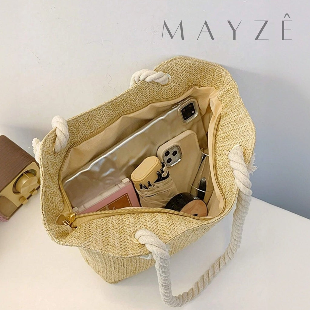 Bolsa Média de Praia Dóris, Loja Mayzê, Bolsa Dóris, bolsa de palha, bolsa de verão, bolsa da moda, bolsa de praia, bolsa grande, bolsa espaçosa, bolsa tote bag, bolsa moda praia, loja mayze, bolsa em promoção, bolsa de verão, www.lojamayze.com.br,www.lojamayze.com