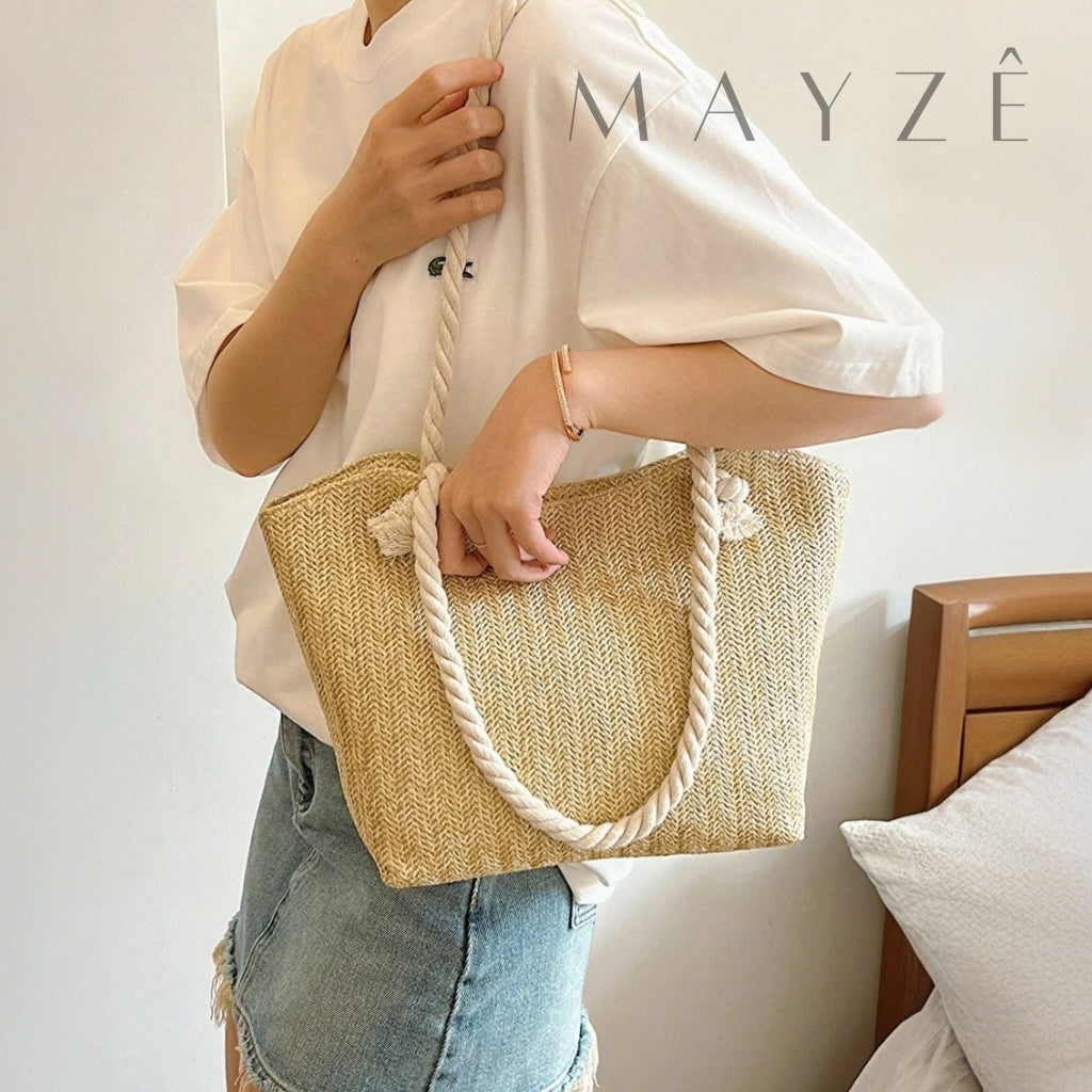 Bolsa Média de Praia Dóris, Loja Mayzê, Bolsa Dóris, bolsa de palha, bolsa de verão, bolsa da moda, bolsa de praia, bolsa grande, bolsa espaçosa, bolsa tote bag, bolsa moda praia, loja mayze, bolsa em promoção, bolsa de verão, www.lojamayze.com.br,www.lojamayze.com