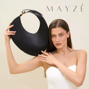 Loja Mayzê, Bolsa Eugênia, bolsa elegante, bolsa de festa, bolsa chamativa, bolsa oval, bolsa difetente, bolsa feminina, bolsa de luxo, bolsa de grife, bolsa kendall jenner, loja  mayze, asymectric bag, bolsa assimétrica