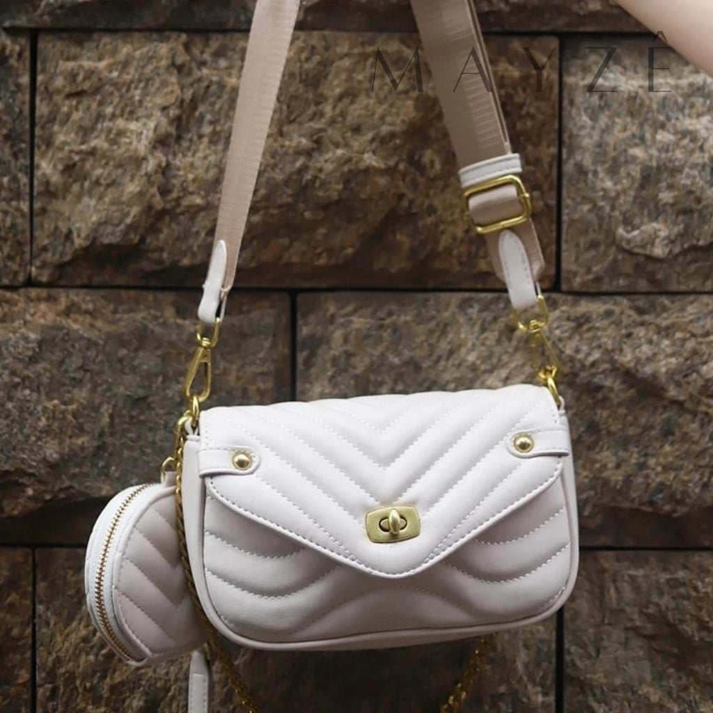 Bolsa Matelassê Tiracolo Flávia, Loja Mayzê, Bolsa Flávia, bolsa bonita, bolsa da moda, bolsa do dia a dia, bolsa de grife, bolsa com bolsinha, bolsa na promoção, loja mayze, lojamayze.com.br, lojamayze.com