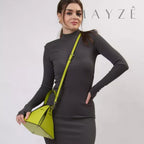 Loja Mayzê, Bolsa Melinda, bolsa geométrica, bolsa triângulo, bolsa triangular, bolsa de couro, bolsa em promoção, bolsa de festa, bolsa chique, bolsa de grife, bolsa em alta, mayzê, mayze