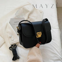 Loja Mayzê, Bolsa Nágila, bolsa de couro, bolsa de luxo, bolsa de grife, bolsa elegante, bolsa de festa, bolsa versátil, bolsa bonita, bolsa fashion, bolsa em promoção, mayze