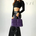 Bolsa Puffer Grande Thalya, Loja Mayzê, Bolsa Thalya, Bolsa soft, bolsa elegante, bolsa moderna, bolsa chique, bolsa européia, bolsa de luxo, bolsa de frio, bolsa confortável, bolsa em promoção, bolsa de material alcochoado, mayze, mayzê