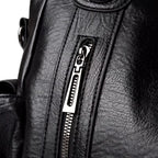 Bolsa média tote Naomi Mayzê. Couro ecológico, vários bolsos, alça transversal removível e ótima organização para o dia a dia.