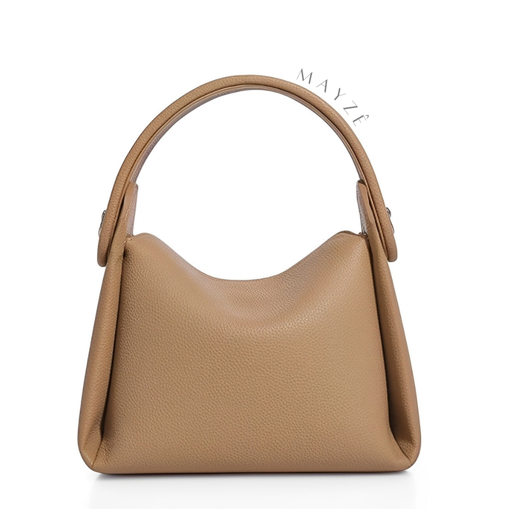 Bolsa Handbag Couro Legítimo Afrodite, Loja Mayzê, Bolsa Afrodite, bola elegante, bolsa de couro, bolsa em alta, bolsa de influencer, bolsa do instagram, bolsa famosa, bolsa feminina, bolsa tiracolo, bolsa de mão, bolsa versátil, bolsa em promoção, loja de bolsas, mayze, lojamayze.com.br, lojamayze.com