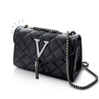 Bolsa Tiracolo Matelassê Vanda, Loja Mayzê, Bolsa Vanda, vanda, loja de bolsa, bolsa, mayze, loja mayze oficial, bolsa de luxo, bolsa de moda, bolsa de grife, bolsa em alta, bolsa feminina, bolsa de festa, bolsa em promoção, bolsa em conta, bolsa da noite, bolsa preta, bolsa rosa, bolsa branca, bolsa em promoção, bolsa chique, bolsa crossbody, lojamayze.com, lojamayze.com.br