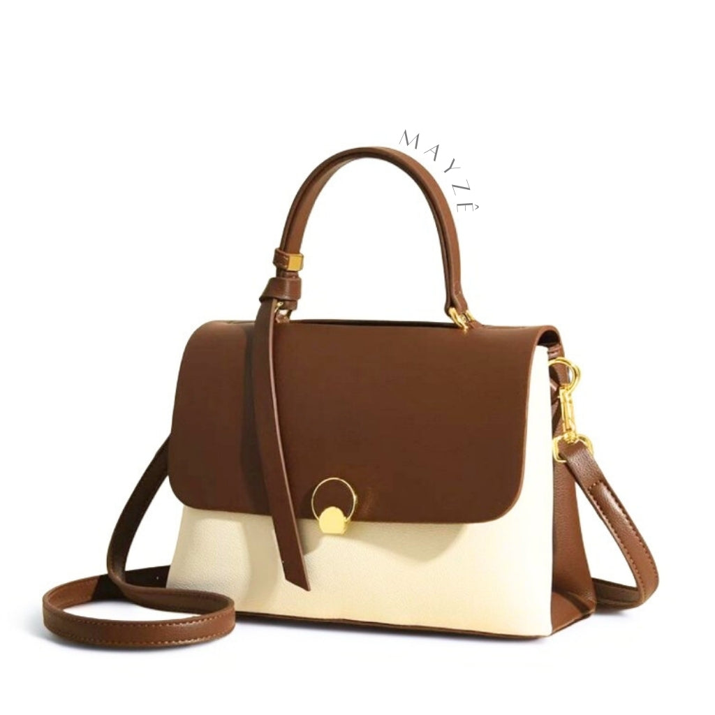 Bolsa de Couro Média Tiracolo Malu, Loja Mayzê Oficial, Loja Mayzê, Mayzê, mayze, Loja de bolsas, bolsas, bolsa, bolsa malu, Malu, bolsa de couro, bolsa pro dia a dia, crossbody, tiracolo, bolsa em alta, bolsa na moda, bolsa tiktok, bolsa instagram, bolsa em conta, bolsa em promoção, frete grátis, bolsa em promoção, bolsa com alça regulavel, bolsa com divisorias, bolsa bonita, bolsa pratica, bolsa marrom, bolsa bege, bolsa preta, lojamayze.com, lojamayze.com.br