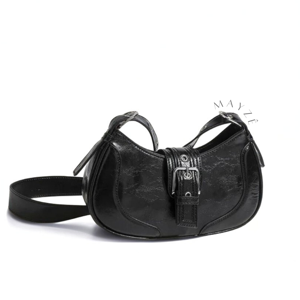 Bolsa Simone,Simone, bolsa, Loja Mayzê Oficial, Loja Mayzê, Loja de bolsa, loja bolsa, Mayzê mayze, bolsa hobo, hobo, bolsa preteada, bolsa de ombro, bolsa de mão, bolsa de festa, bolsa barata, bolsa em conta, bolsa com frete grátis, bolsa brilhante, bolsa de luxo, bolsa média