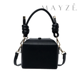 Loja Mayzê, Bolsa Lidiane, bolsa quadrada, bolsa geométrica, bolsa em alta, bolsa estilosa, bolsa feminina, bolsa em promoção, bolsa espaçosa, bolsa de festa, loja mayze