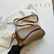 Loja Mayzê, Bolsa Caren, bolsa famosa, bolsa de influencer, bolsa coringa, bolsa versátil, bolsa do tiktok, bolsa do instagram, bolsa famosa, bolsa em promoção,  mayze, mayzê