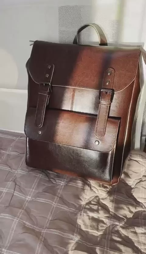 Mochila Couro Legítimo Acadêmica Ayla, Loja Mayzê Oficial, Mayzê, loja mayze, mochila de escolha, mochila de couro, bolsa de couro, mochila para faculdade, mochila para escola, lojamayze.com.br, lojamayze.com